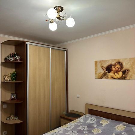 Comfortable Apartment In Kischinau Exterior foto